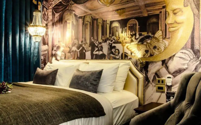 PlayHaus Thonglor Hotel