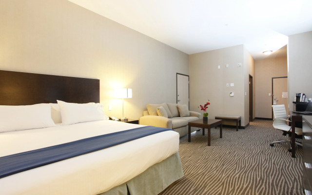 Holiday Inn Express Fort St John by IHG