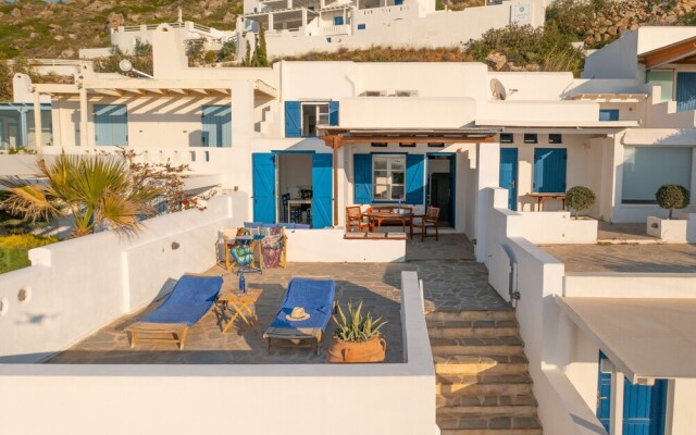 Beach House With Seaview