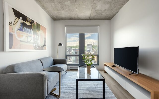 Elegant Studios and Apartments Montreal