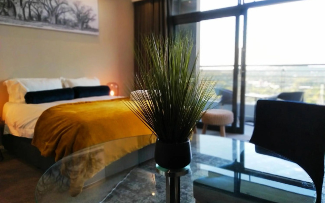 The Residence Luxury Studio - Menlyn Maine