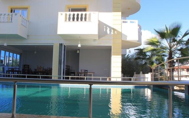 Relax Apartments Ksamil