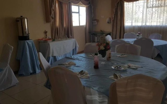 Twin Cave Lodge