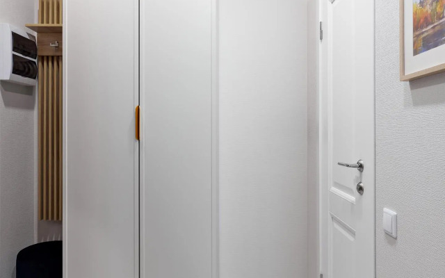 RoomyRoom (РумиРум) на улице Вадима Шефнера 4