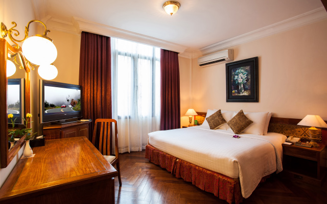 Hotel Majestic Saigon