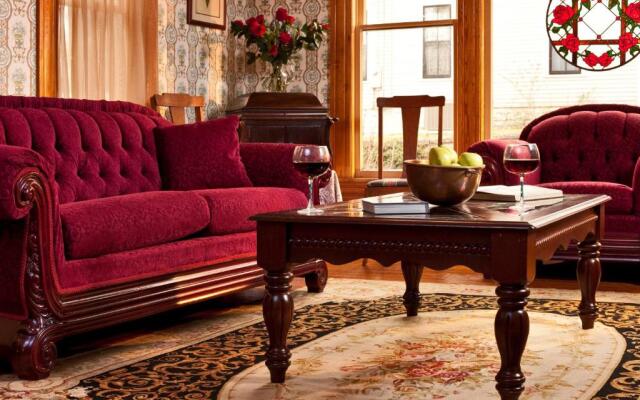 5 Ojo Inn Bed and Breakfast
