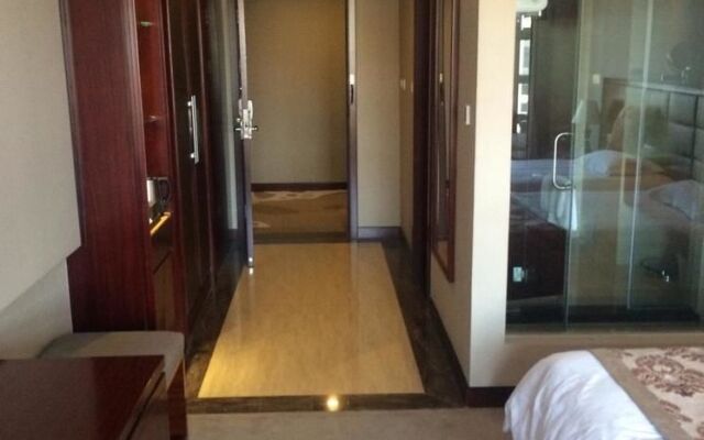 Hangzhou Binjiang Maison New Century Hotel