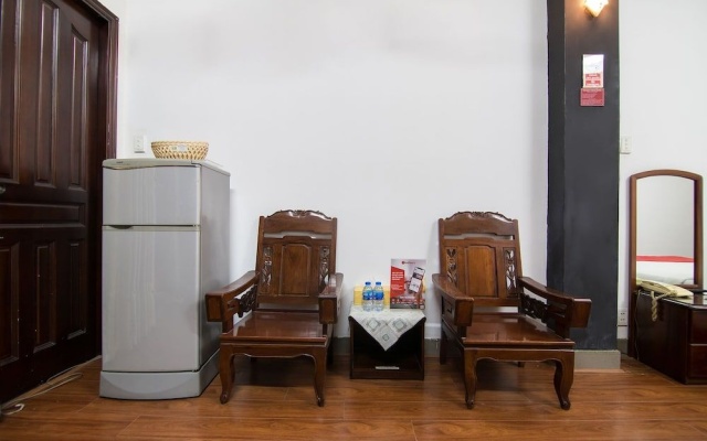 RedDoorz Near Ben Thanh Market 2 – Guest Rooms – Ho Chi Minh City
