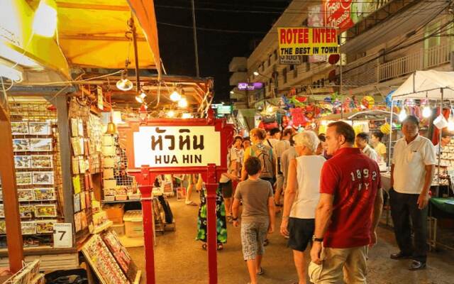 Hua Hin iRooms by OYO Rooms