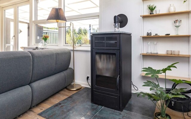 6 Person Holiday Home in Vinderup