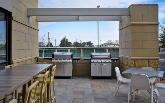 A Victory Inn and Suites