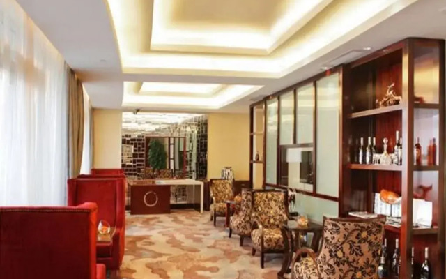 Golden Shining New Century Grand Hotel Beihai