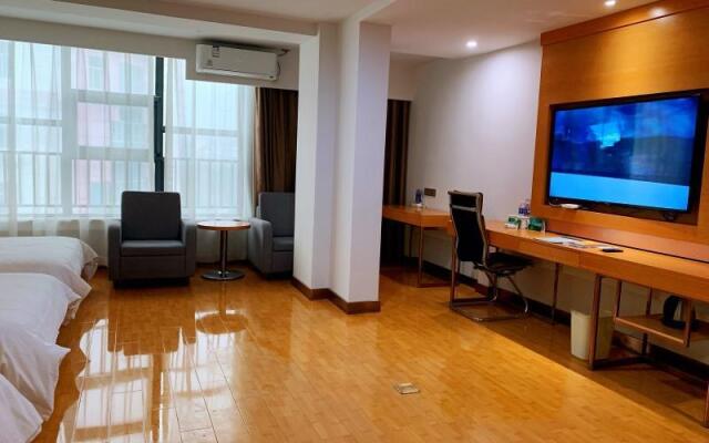GreenTree Inn (Huayin Huashan Scenic Area)