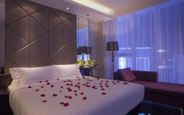 Crystal Orange Hotel (Hangzhou East Railway Station)