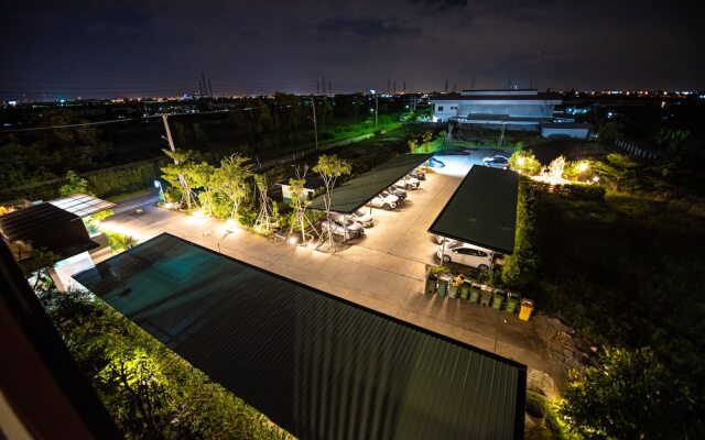 The Living Samut Prakan
