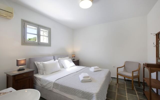 Seaview Villa by Villarentalsgr