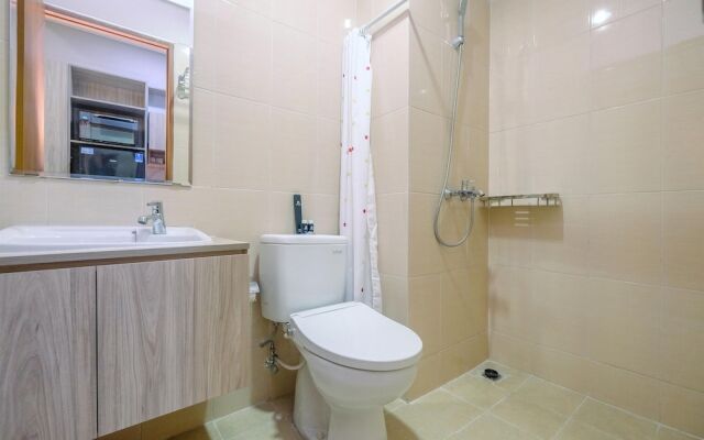 Homey and Warm Studio Apartment Oasis Cikarang