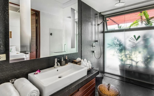 Laemsingh Villa 3a 4 Bedroom in Surin
