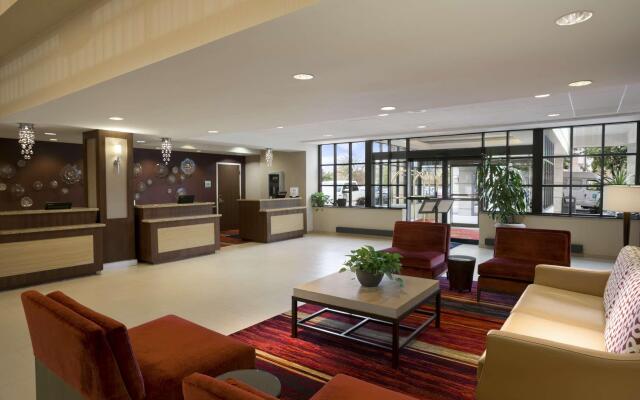 Embassy Suites by Hilton Cleveland Beachwood