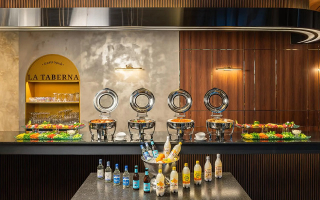 The Suites Hotel Jeju