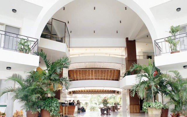 Villas Vamar Marina & Beach Resort