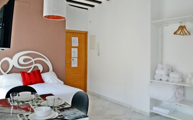 Reservaloen Casa del Museo / Topibe SL