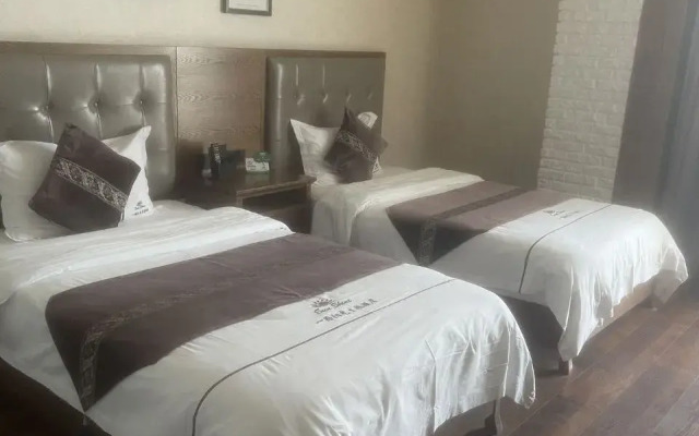 Sunshine Hotel 1st Road (Altay Emerald Bay)