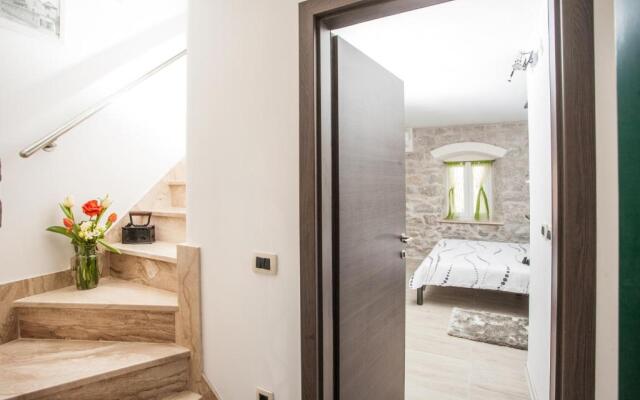 Apartments & Room Kartolina