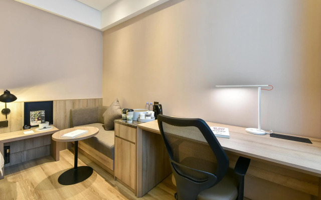 Atour Hotel Tianjin Binhai International Airport