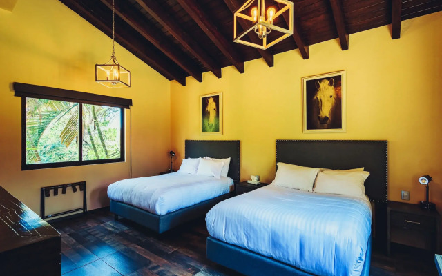 Loto Azul Resort and Spa