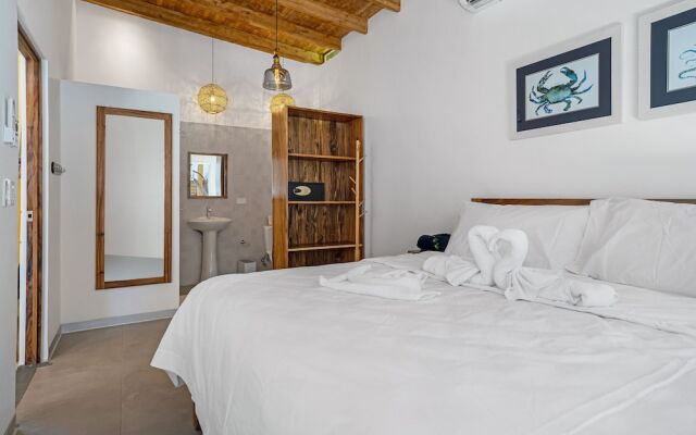 Blue Serenity Hotel