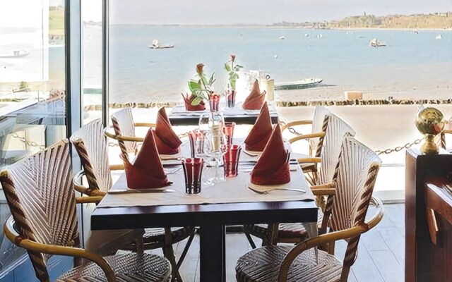 Hotel Restaurant La Mère Champlain