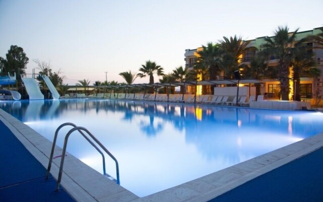 Bonjo Club Resort