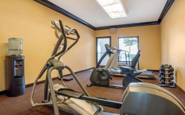 Econo Lodge Inn & Suites Foley - North Gulf Shores