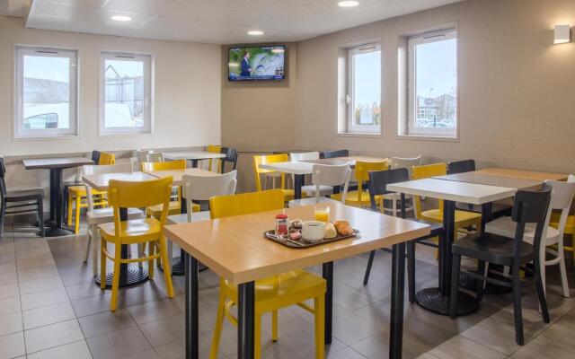 B&B Hotel Chartres Le Coudray