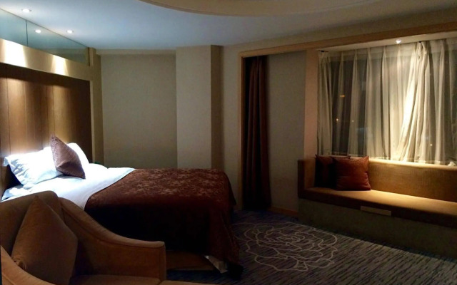 Kunming Spring City Garden Tianhong Hotel