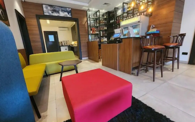 D'Stolz Villa and Hospitality