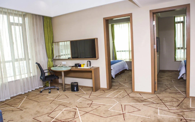 Holiday Inn Express Chengdu West Gate by IHG