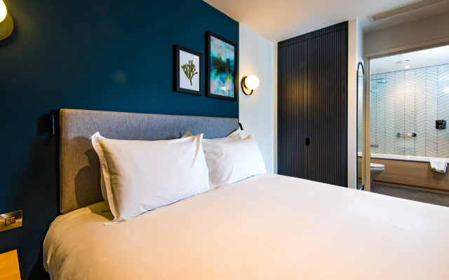 Staybridge Suites Cardiff by IHG
