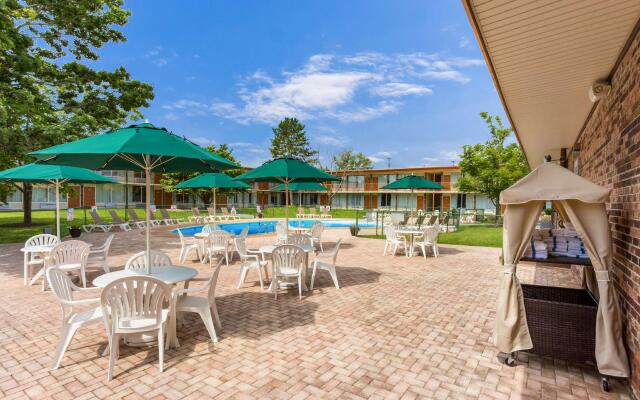 Red Lion Inn & Suites Branson