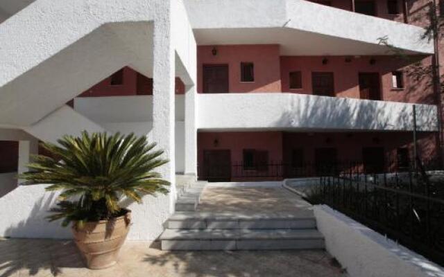 Alexandros Apartments and Studios