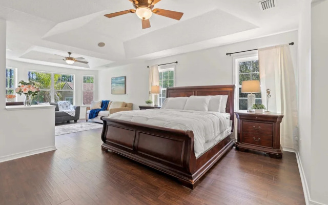 Aqua Dream Home for 11