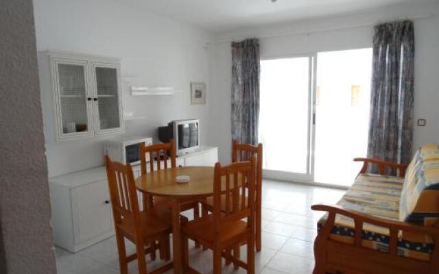 Apartamentos Nova Romana Casa Azahar