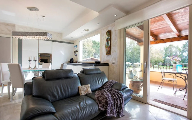 Alghero, Villa Annetta with swimming pool for 10 people