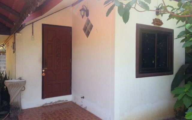 Thachai Homestay Resort