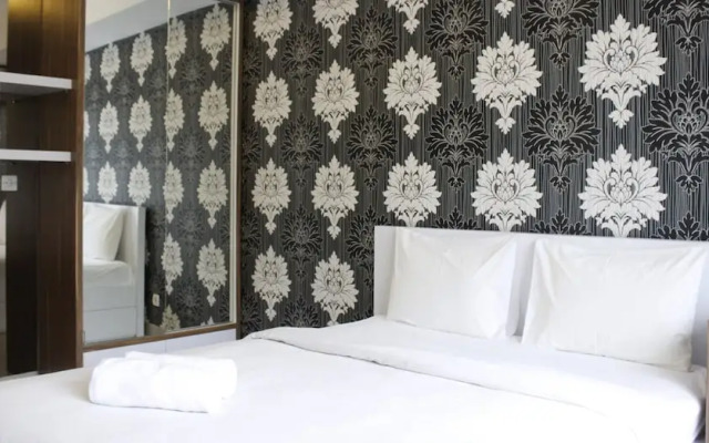 Minimalist Studio Room @ Beverly Dago Apartment