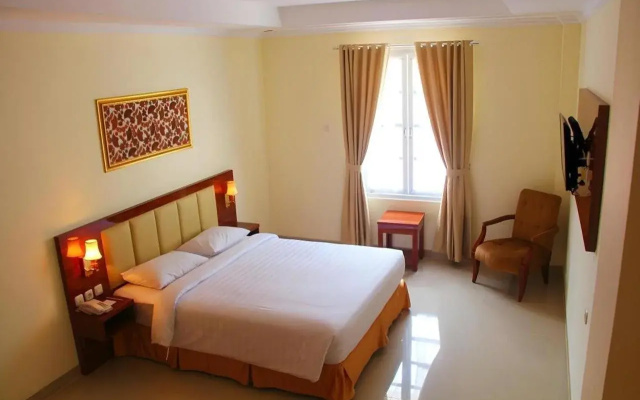 Lesemar Hotel Serang