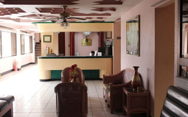 Evergreen Hotel