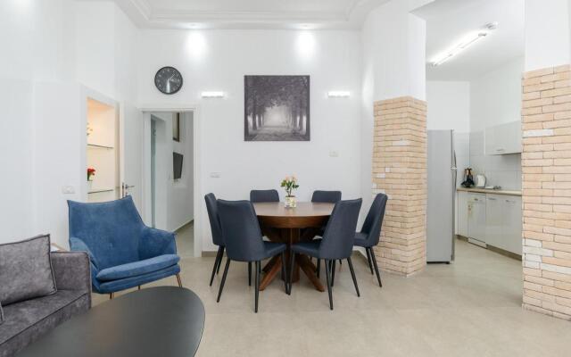 Liber Seashore Suites