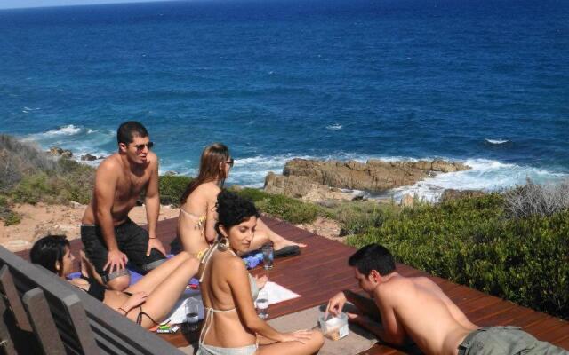 Farmhouse On The Rocks